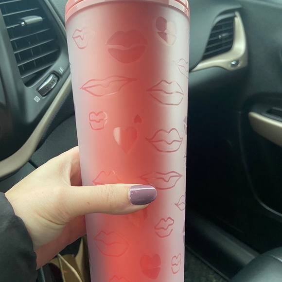2021 Starbucks Valentines Day Lip Tumbler - Picture 2 of 5